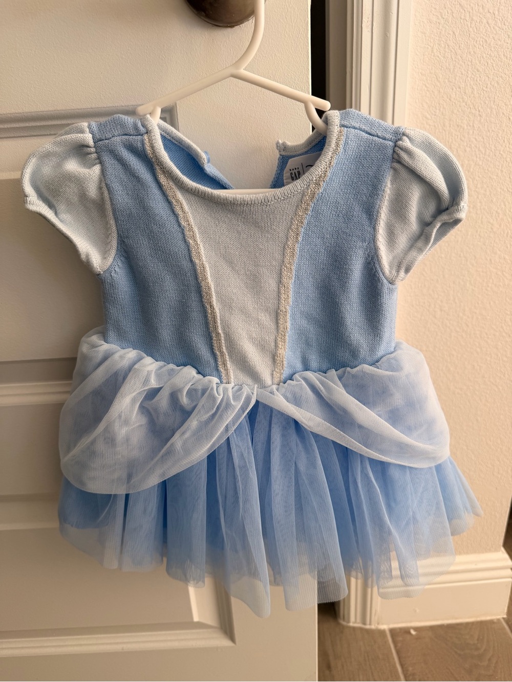 Baby gap x Disney 6-12 months Cinderella dress - worn once